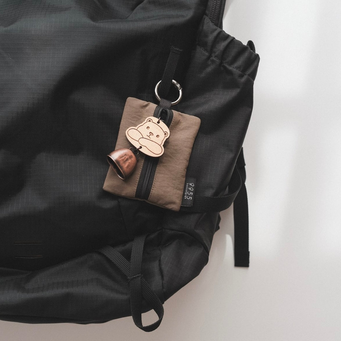 Bear bell pouch / くま