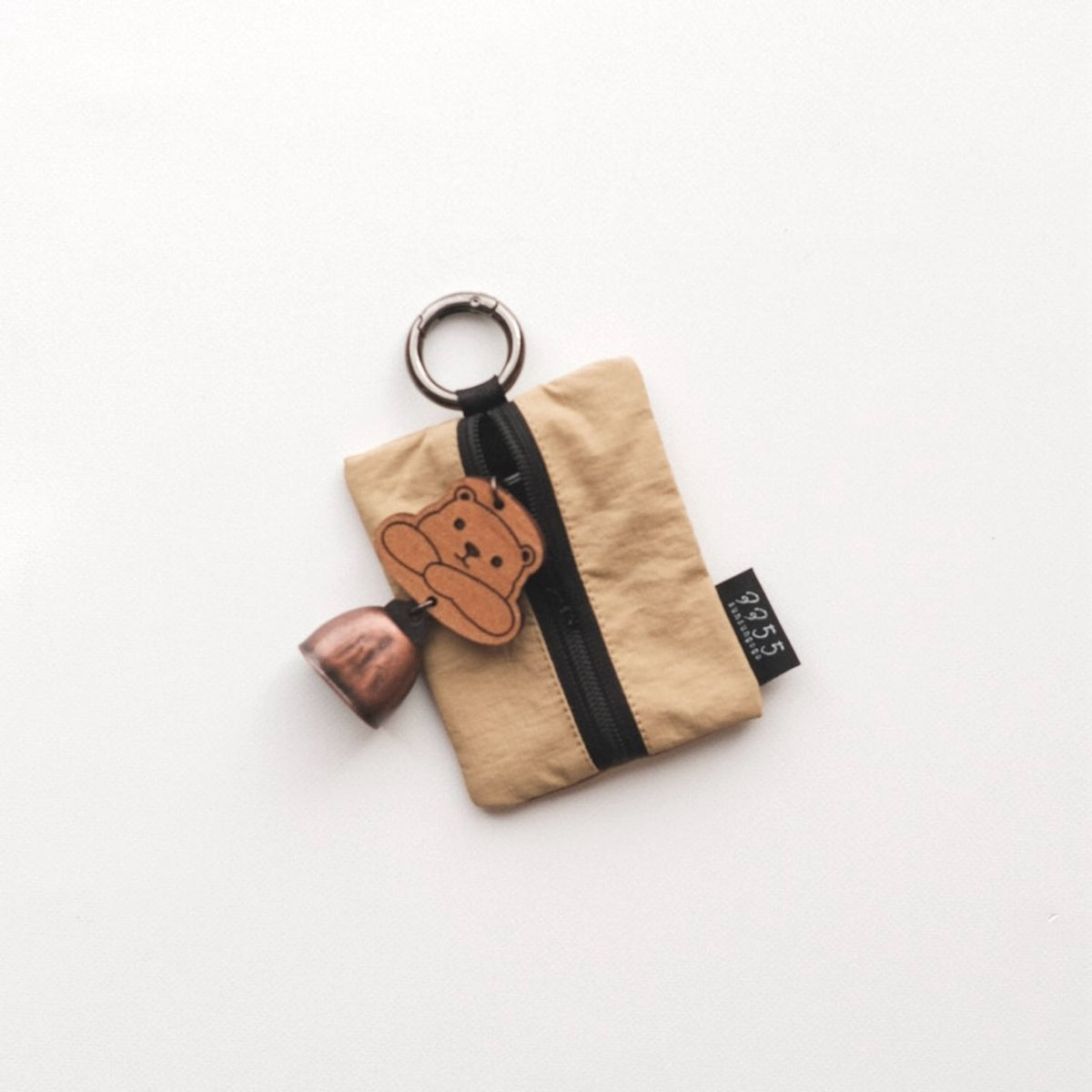 Bear bell pouch / くま